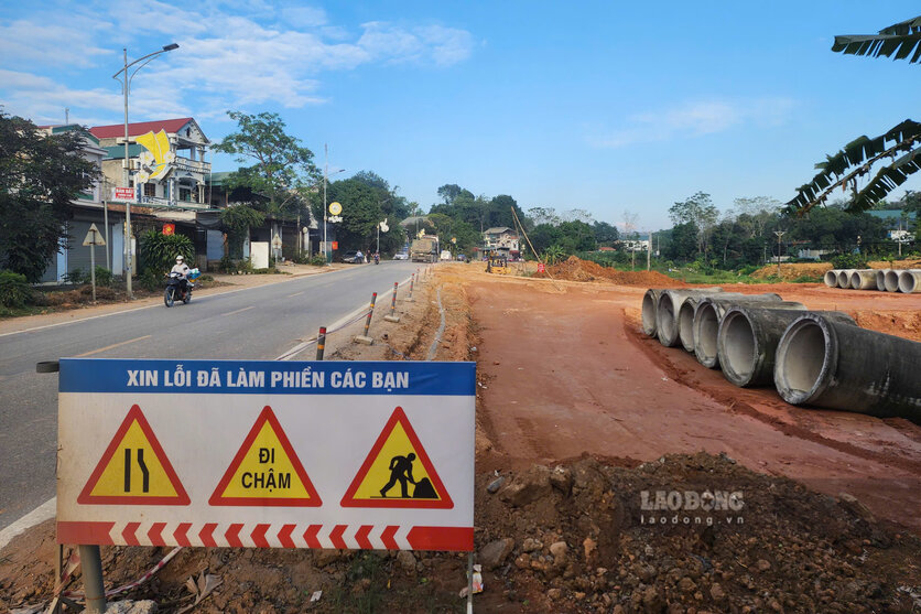 Doan dau noi dang duoc mo rong. Anh: To Cong.