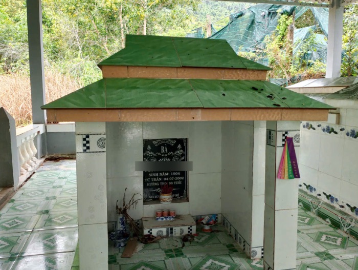 Ngoi mo lau nam nhat o day duoc the hien xay dung vao nam 2002. Anh: Nhom PV.