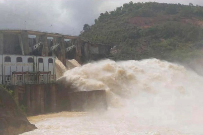Dung tich hau het cac ho chua thuy dien tren toan quoc dat tren 90%. Anh: Huong Thuy. 