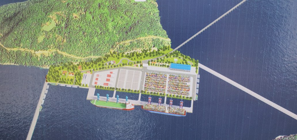 Phoi canh cang luong dung Hon Khoai. Anh: Bo Quoc phong cung cap