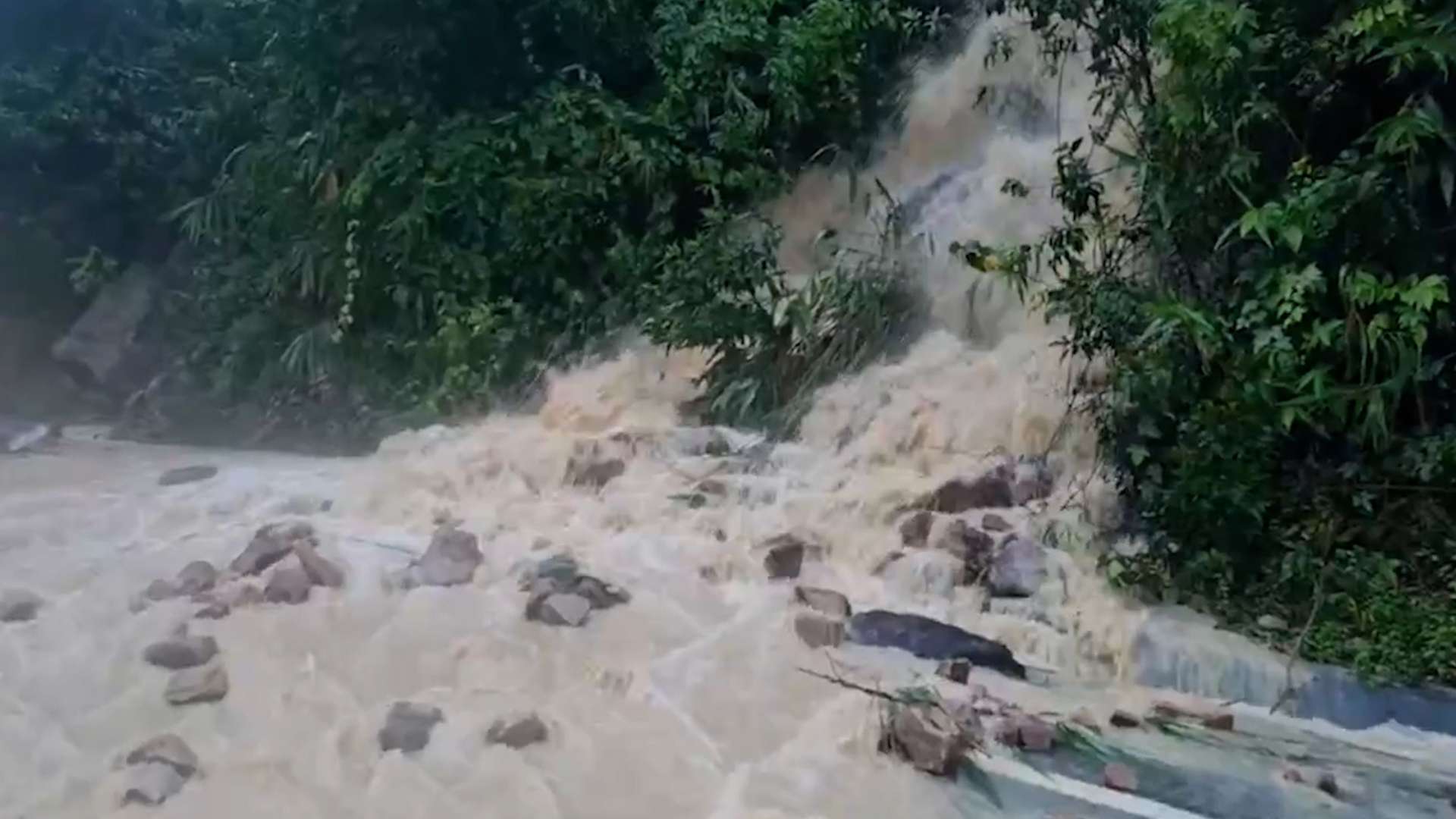 중부 지방의 향후 며칠간의 강우 및 홍수 상황 업데이트: 가장 많은 비가 내릴 지역 예측