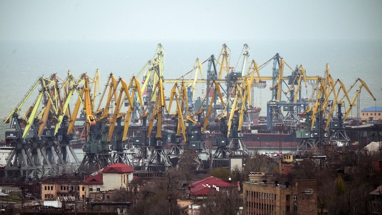 Russia announces plans to upgrade Mariupol port. Photo: Sputnik