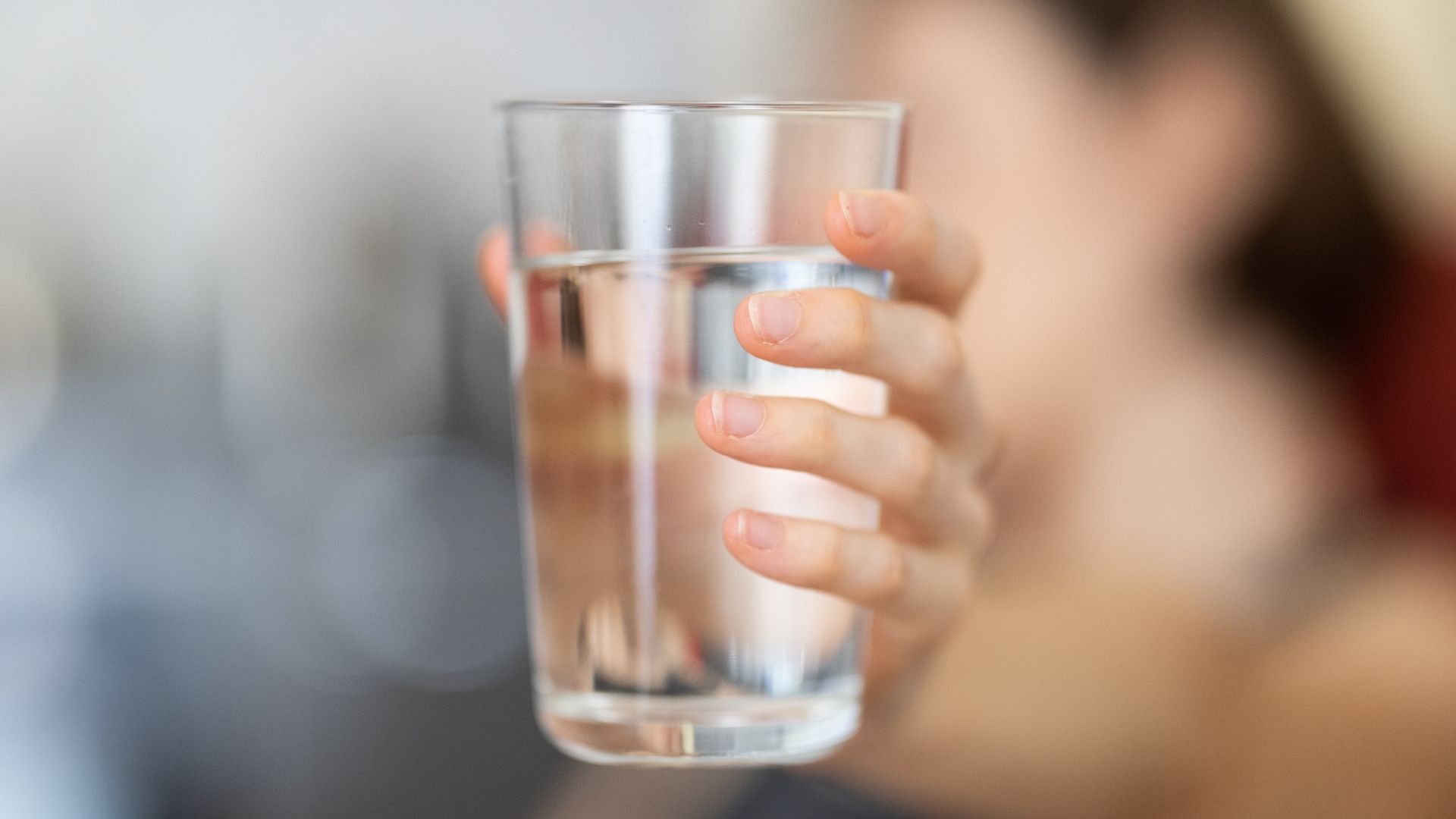 Not drinking a lot of water is good for the kidneys