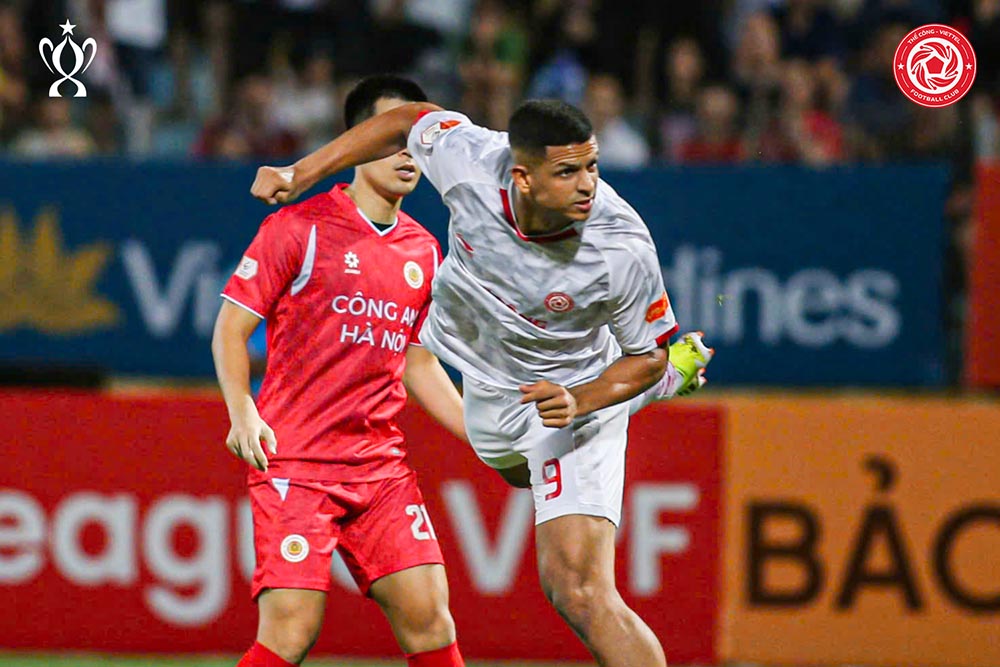The Cong Viettelとハノイ市警察の国内カップ戦は、質の高い審判によって運営され、VARが装備されます。写真:CLB TCVT