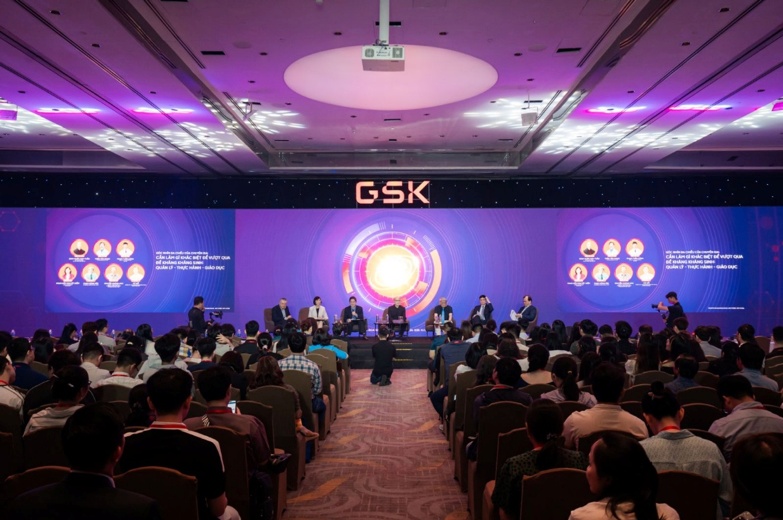 Cac chuyen gia nhan manh su can thiet cua phoi hop hanh dong da chuyen khoa de kiem soat AMR. Anh: Thuy Linh