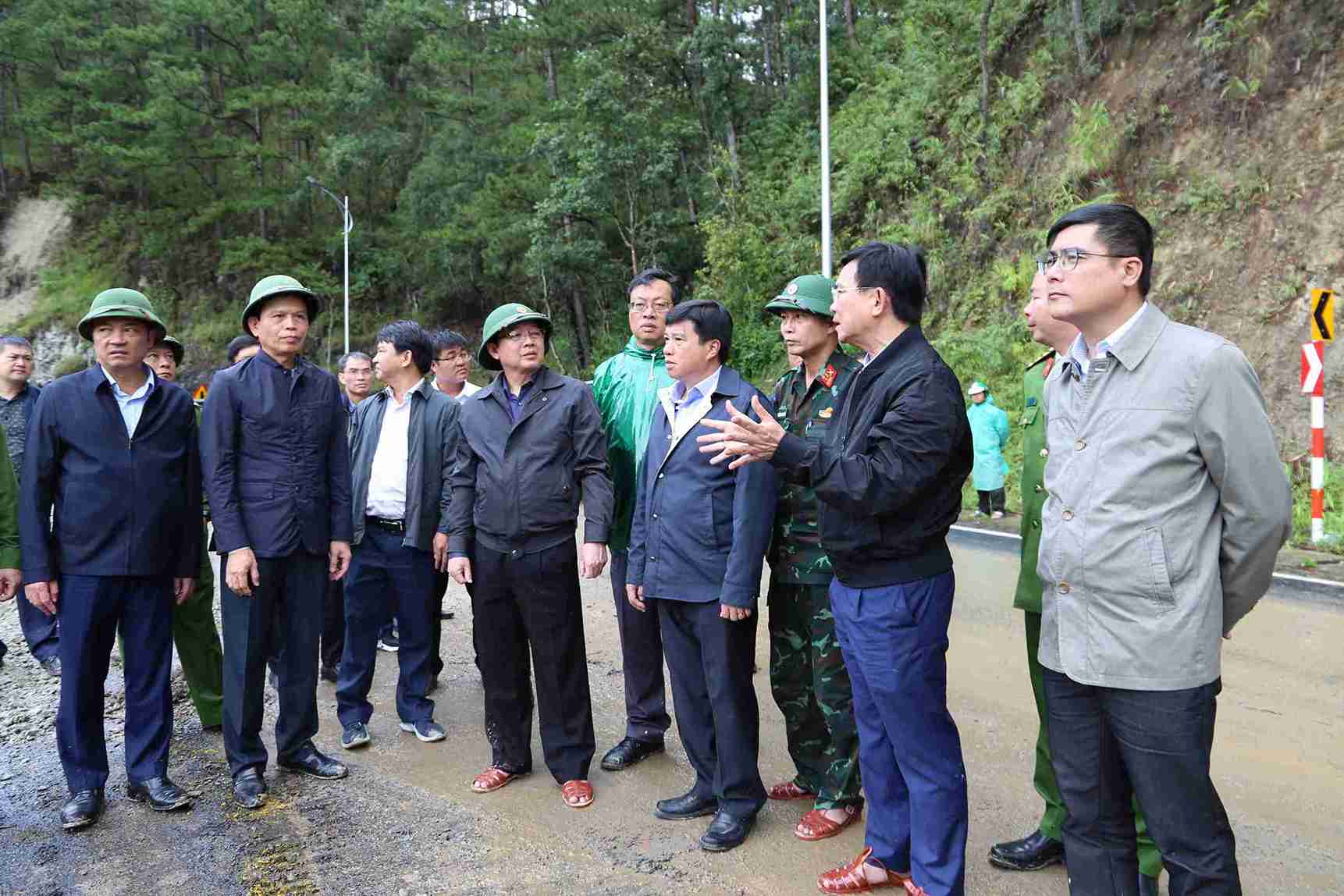 Qua kiem tra thuc te, Pho Thu tuong