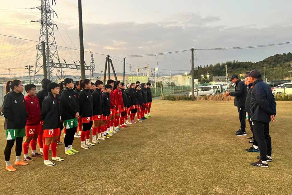 The Vietnam women's team will start a training session in Japan on the afternoon of November 21. Photo: VFF