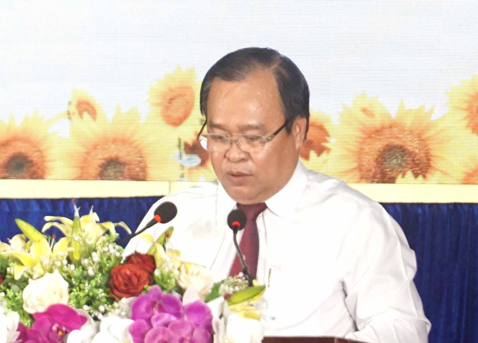 Ong Nguyen Minh Luan, Pho Chu tich UBND tinh Ca Mau phat bieu taij buoi toa dam. Anh: Nhat Ho