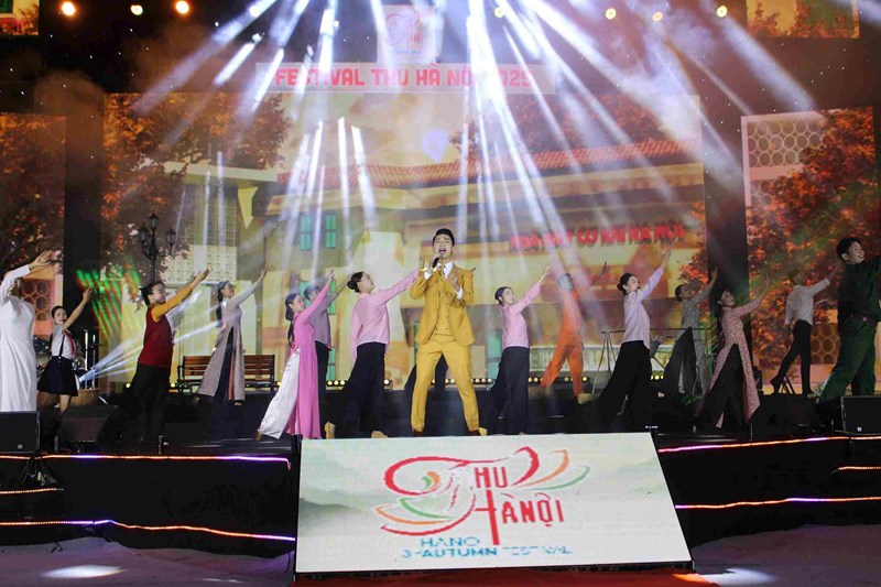 The 3rd Hanoi Autumn Festival in 2025 officially opened