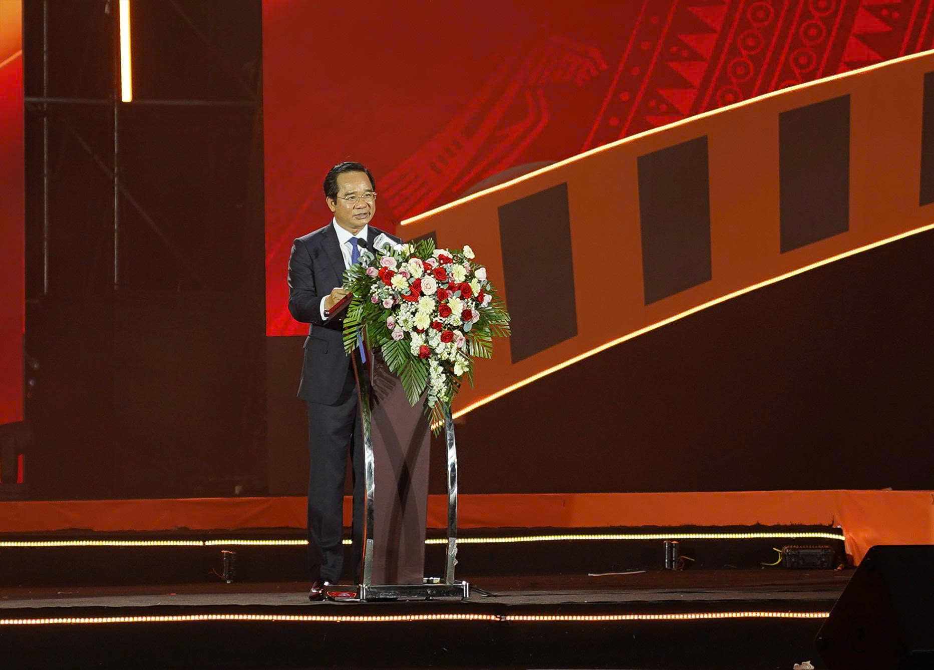 Chu tich UBND TPHCM Nguyen Van Duoc phat bieu tai buoi khai mac. Anh: Mai Anh.