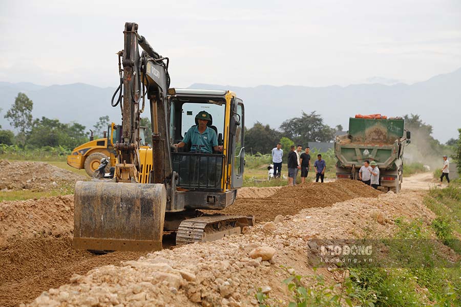 The Ministry of Construction responds to regulations on road inspection. Photo: PV