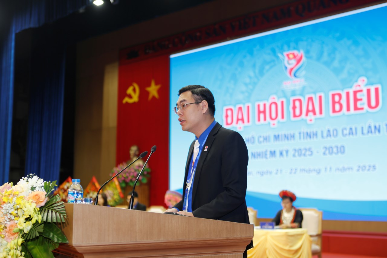 Anh Ha Duc Hai - Bi thu Tinh doan Lao Cai phat bieu khai mac Dai hoi. Anh: Van Duc