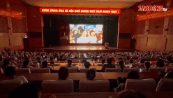 Vista de la proyeccion de la pelicula Dia Dao organizada por el Sindicato. Foto: Thanh An