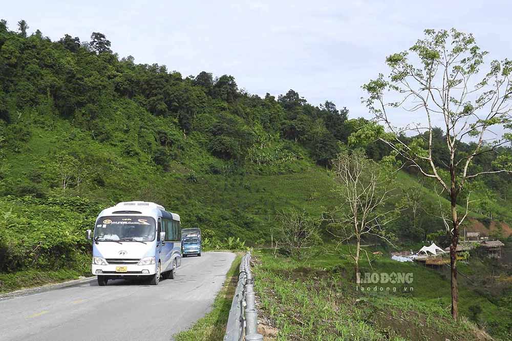 Duong vao Khu di tich So Chi huy chien dich Dien Bien Phu o Muong Phang, tinh Dien Bien. Anh: Quang Dat