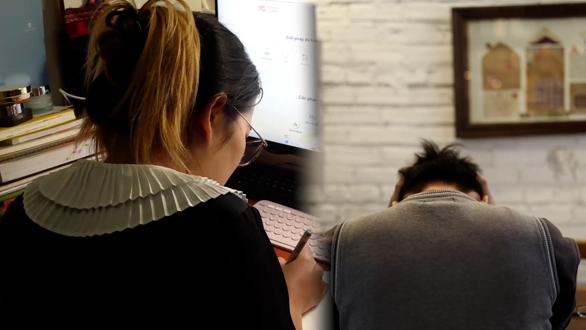 많은 젊은 가족들이 아내가 모든 재정을 쥐고 있어서 스트레스에 직면합니다