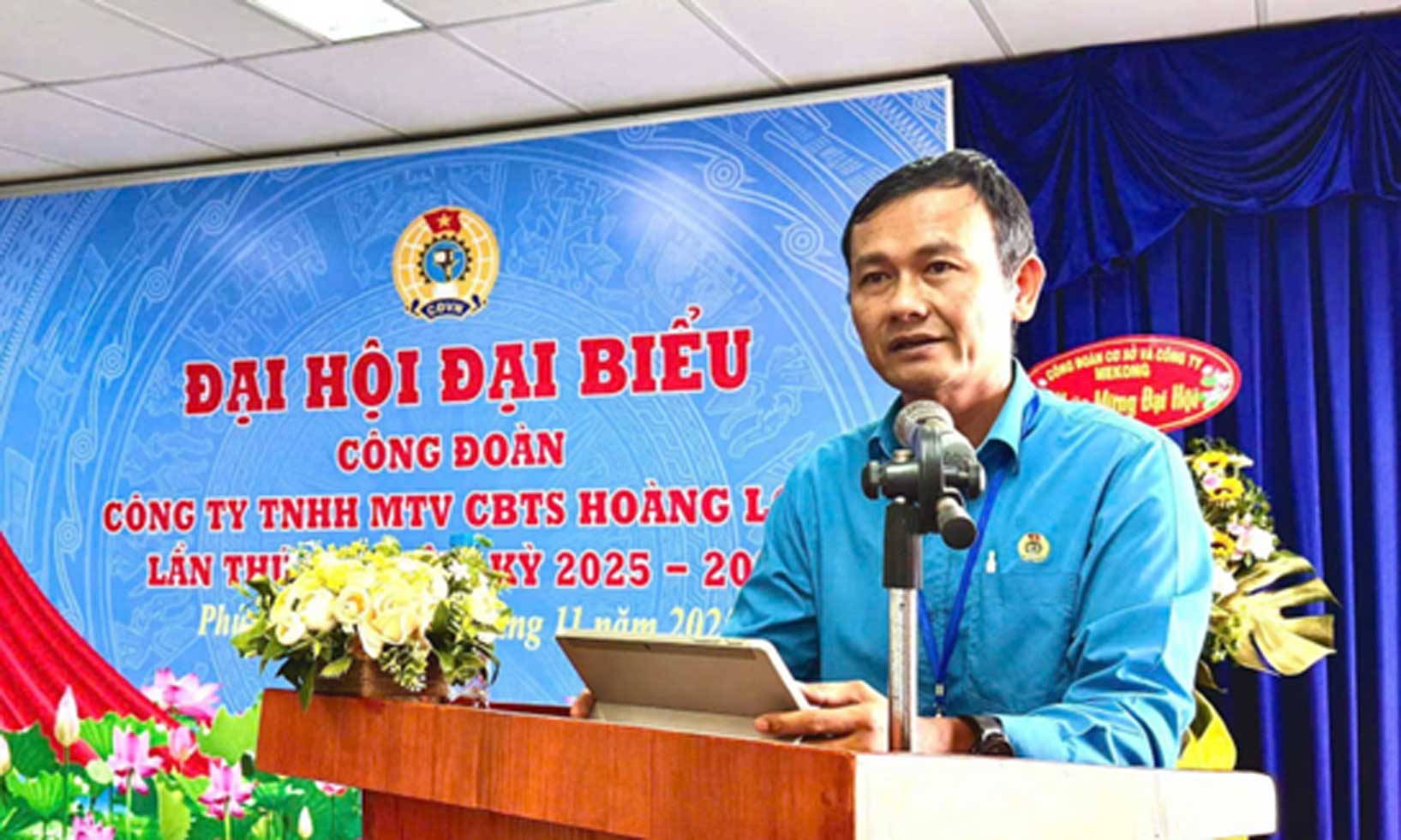 Ong Hoang Khac Tinh – Pho Chu tich Thuong truc LDLD tinh phat bieu chi dao tai Dai hoi. Anh: Luu Hung