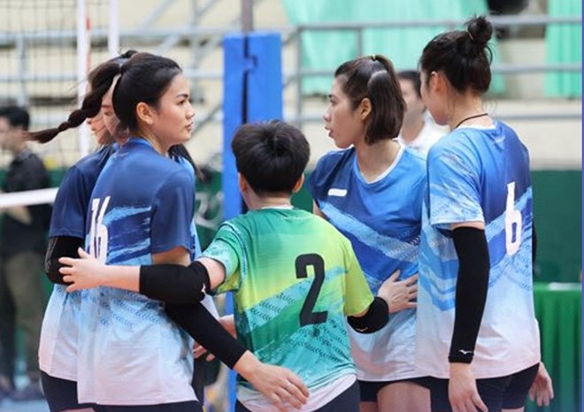 Tuyen bong chuyen nu Viet Nam thang VTV Binh Dien Long An 3-2 o tran giao huu thu 3 truoc SEA Games 33. Anh: BDLA 
