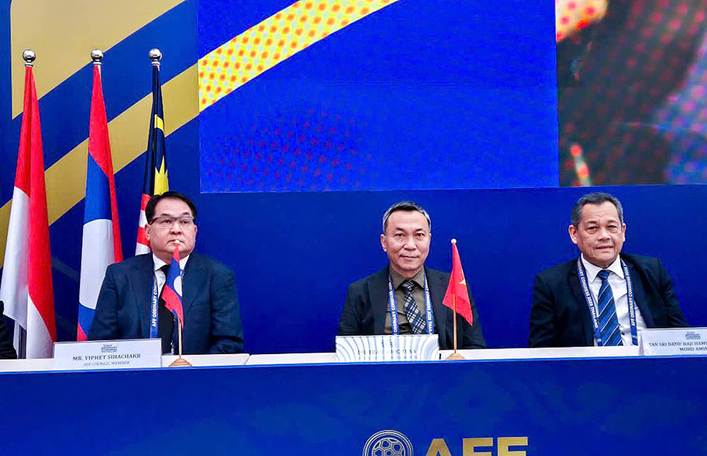 Chu tich VFF Tran Quoc Tuan (giua) tai Dai hoi. Anh: VFF