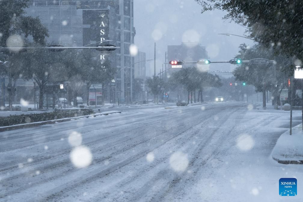 Cold air causes heavy snowfall in Houston, Texas, US on January 21, 2025. Photo: Xinhua