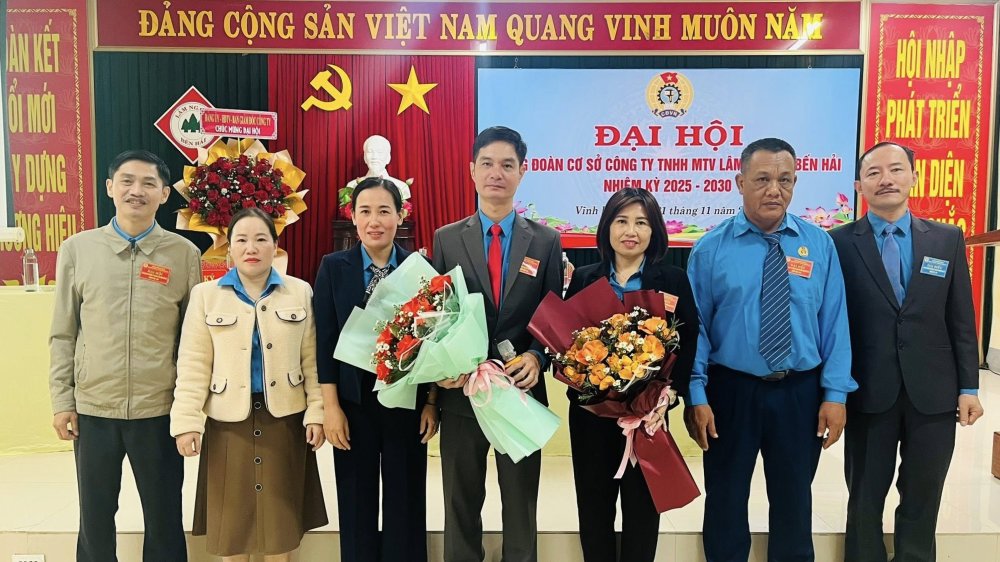 El Sindicato de Base de la Compañia Limitada Unipersonal de Silvicultura Ben Hai organiza la Asamblea General para el mandato 2025-2030. Foto: Sindicato de Quang Tri