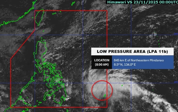 The low pressure in the Philippines is forecast to strengthen into storm No. 15 in the East Sea. Photo: PAGASA