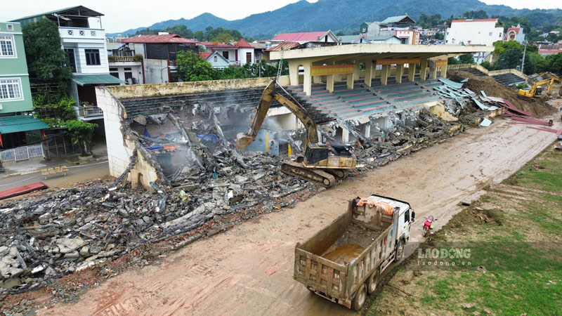 Ngoai khong gian dung tuong Chu tich Ho Chi Minh, cac hang muc phuc vu the thao va bai do xe cung duoc tinh den. Anh: Tan Van