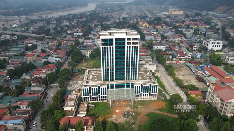 Trung tam hanh chinh xa Bao Thang, tinh Lao Cai dang do hoan thien. Anh: Dinh Dai