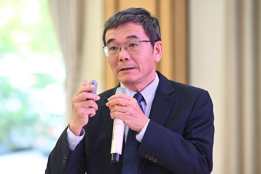 TS Nguyen Quoc Dung de xuat nen co chuyen gia chuyen sau de tu van viec dieu tiet nuoc tai cac ho chua. Anh: Tung Dinh. 