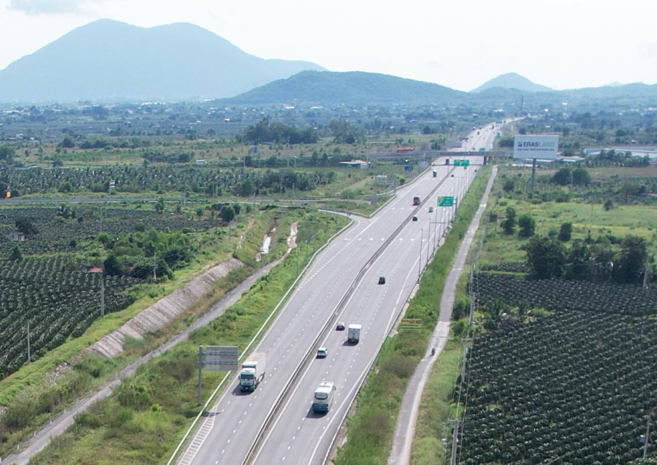 Cao toc Vinh Hao - Phan Thiet, doan km234 gan nut giao Phan Thiet. Anh: Duy Tuan