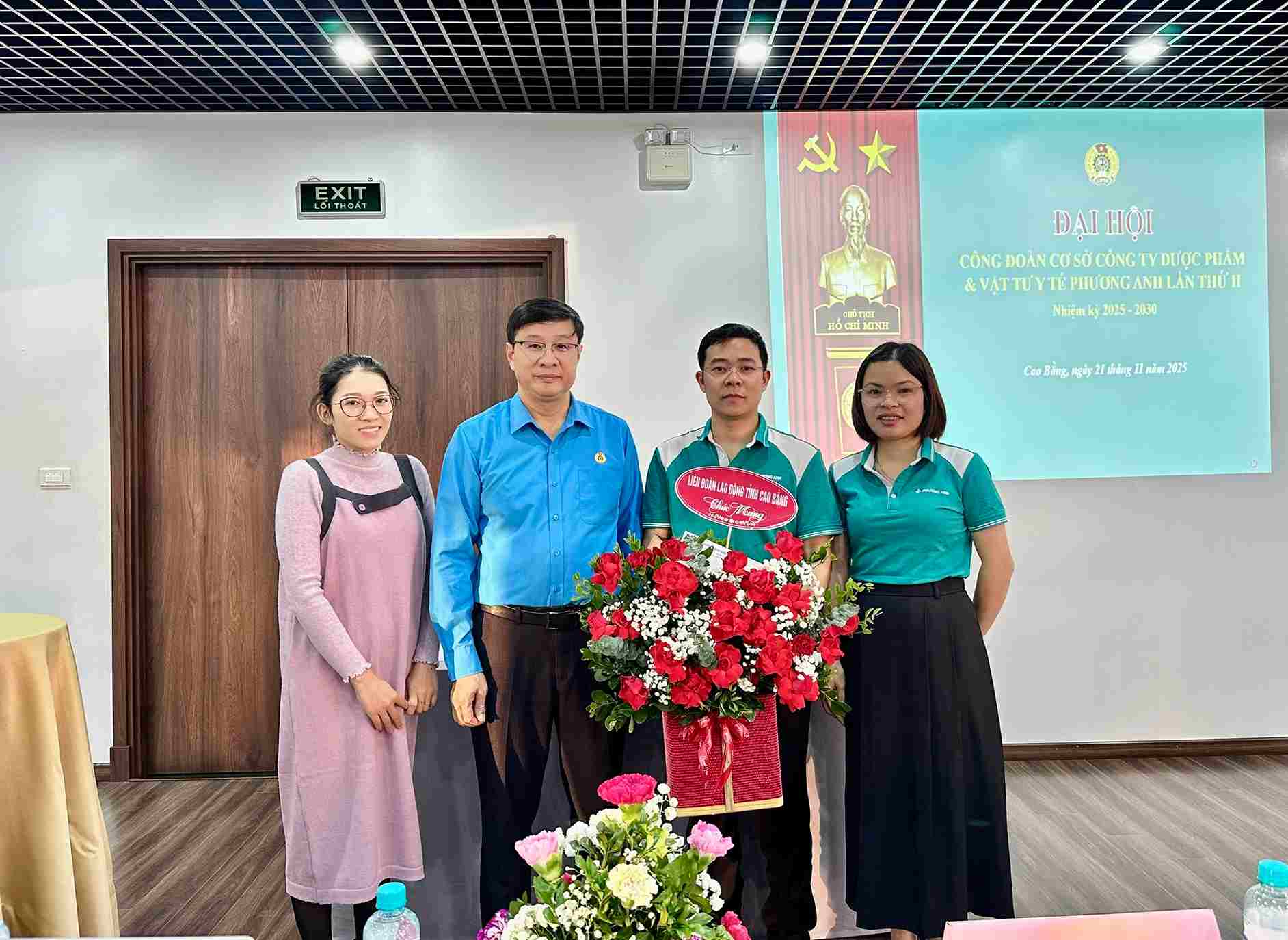 Phuong Anh Pharmaceutical and Medical Supplies Company (Cao Bang) has just successfully organized the congress. Photo: Dam Tu