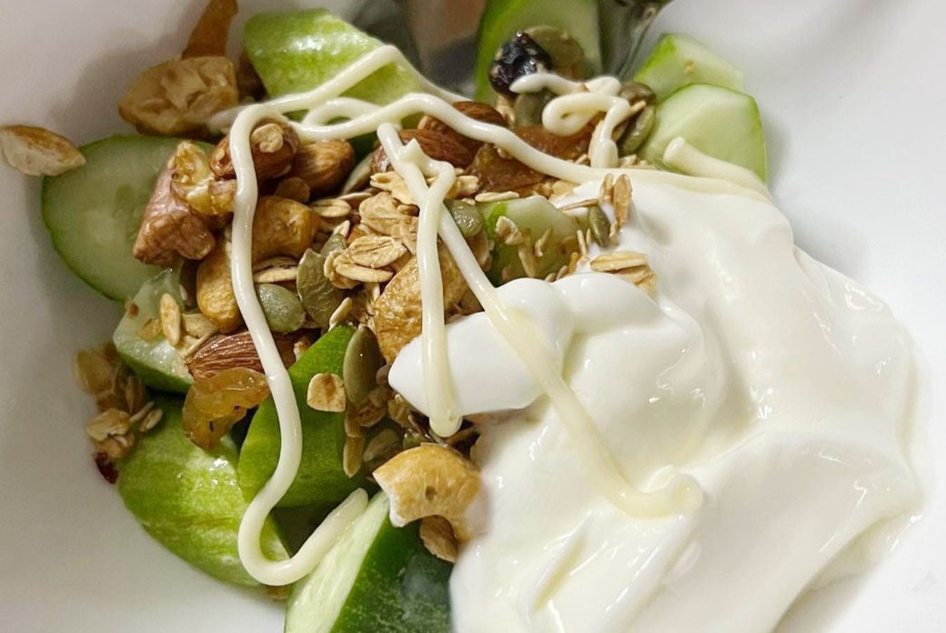 Eating yogurt is good for your health. Photo: Nguyen Chan