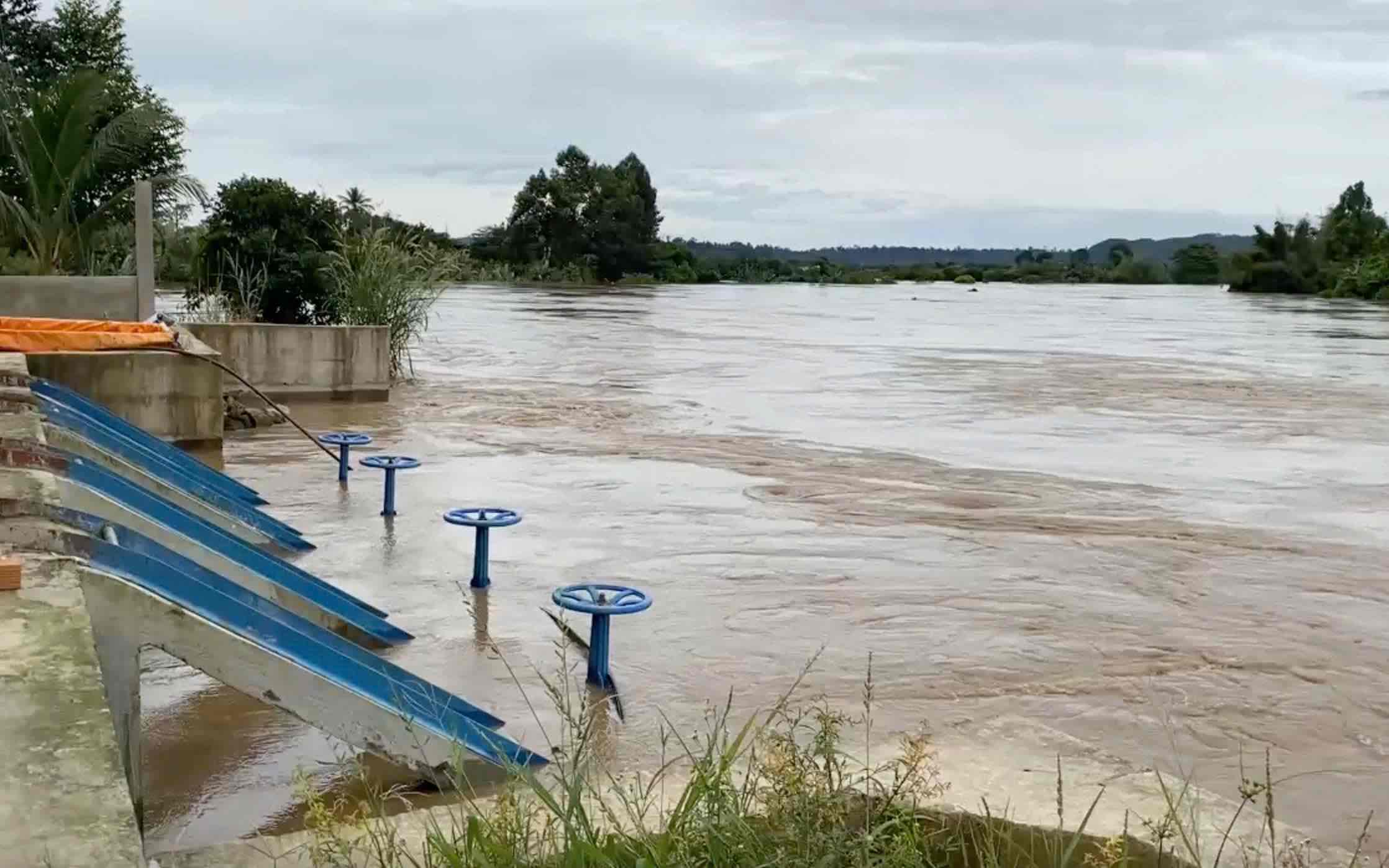 Comuna de Dak Lua provincia de Dong Nai gravemente dañada por las inundaciones. Foto: HAC