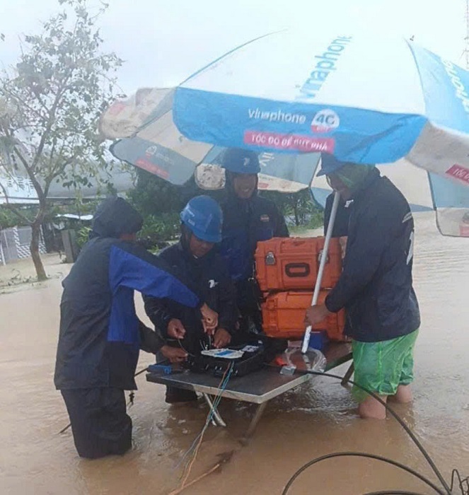 VNPT dam bao thong tin lien lac vung lu