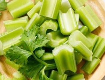 It is necessary to understand the right thing about drinking fresh vegetable juice to detoxify the liver quickly. Photo: Kieu Vu