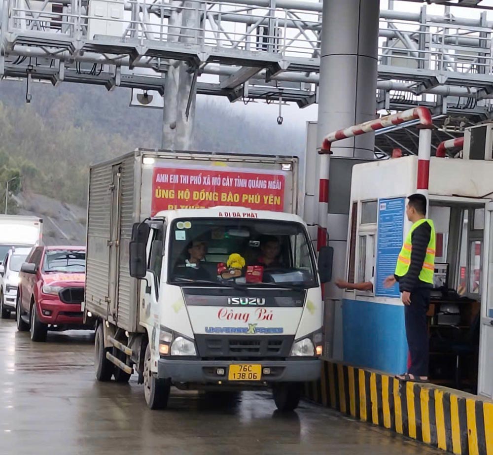 Anh: Tap doan Deo Ca