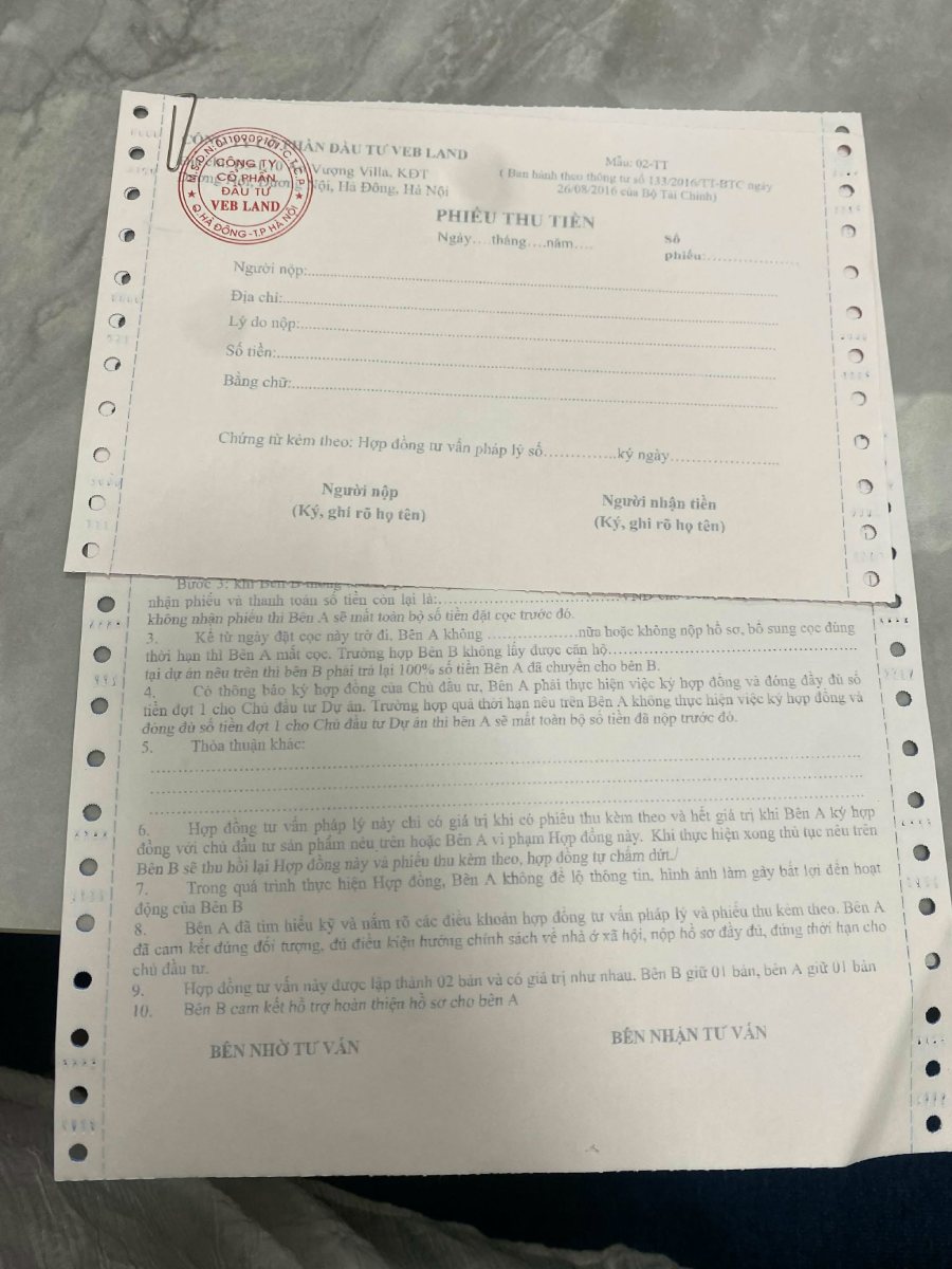 Kem voi Hop dong tu van phap ly la phieu thu tien cua khach hang