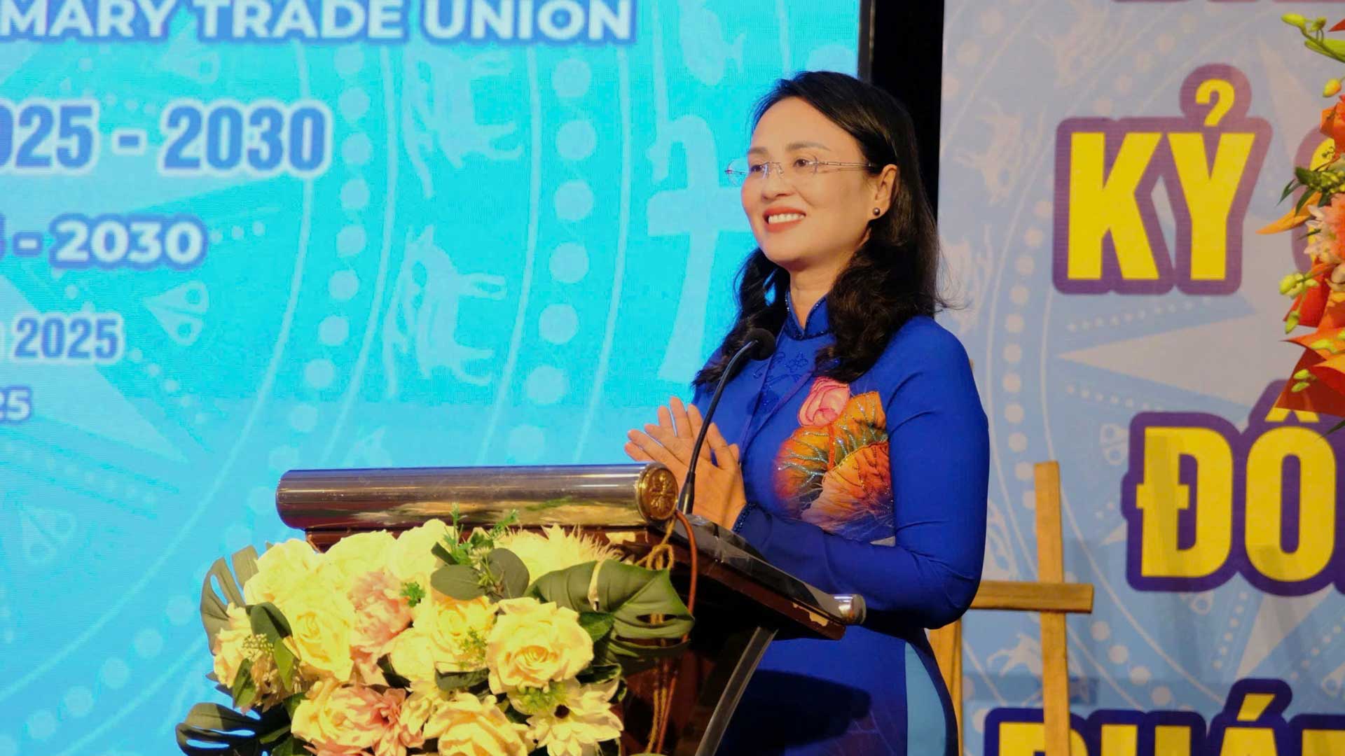 Ba Le Thi Suong Mai - Uy vien Ban Chap hanh Tong LDLD Viet Nam, Thanh uy vien, Pho Chu tich Uy ban MTTQ Viet Nam thanh pho, Chu tich LDLD TP Can Tho – phat bieu. Anh: My Ly