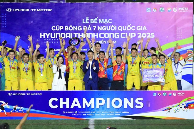 Doi Thep Viet Thang la mot trong ba dai dien mien Nam gop mat o vong chung ket toan quoc. Anh: Thanh Vu