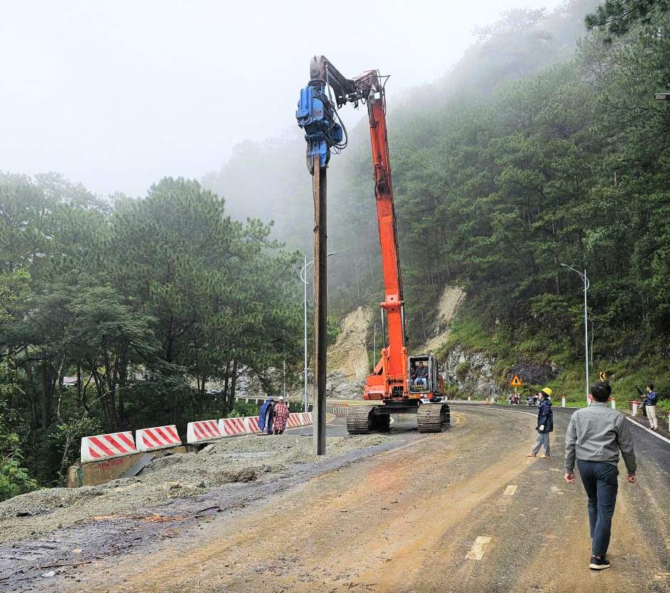 El paso de Prenn - puerta de entrada a Da Lat se abrira al trafico mañana 25 de noviembre Foto: Phuc Khanh