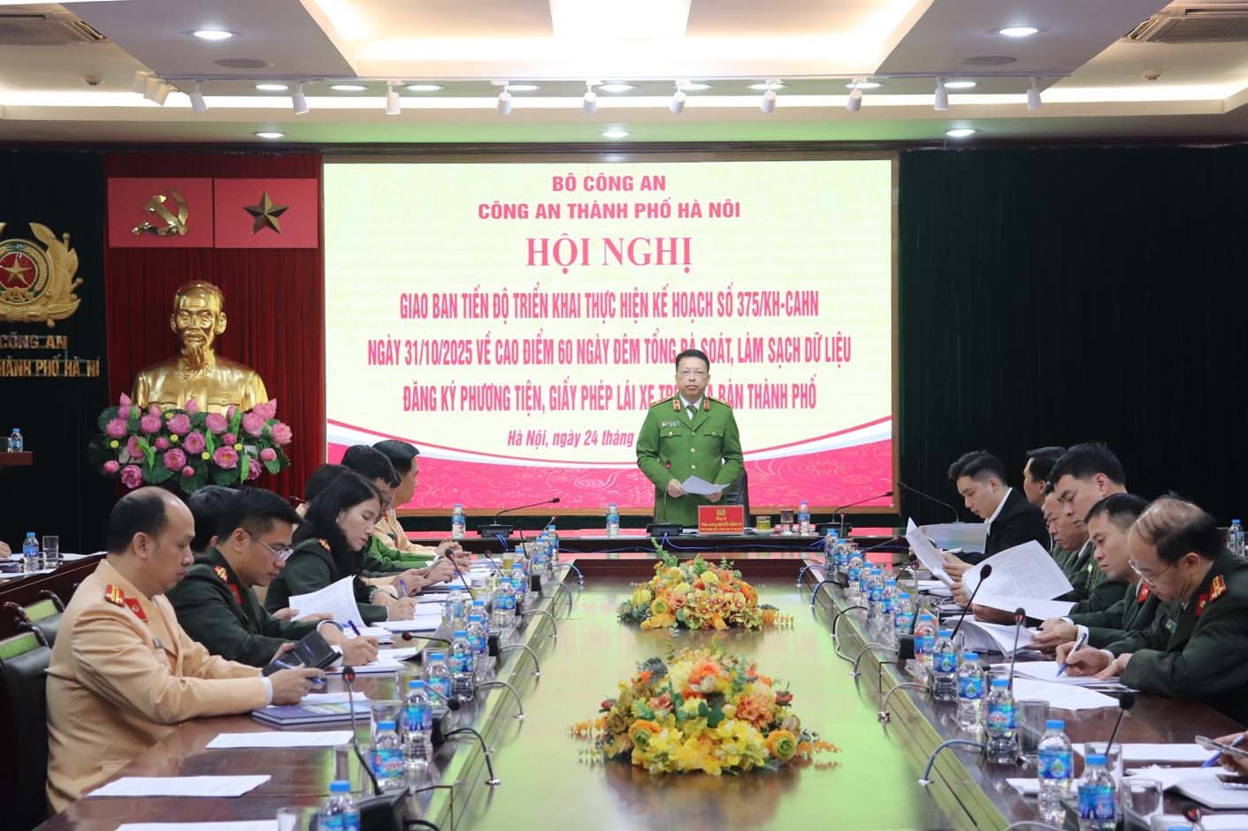 Major General Nguyen Hong Ky, Deputy Director of CATP, delivered a concluding speech at the Conference. Photo: Hanoi Police