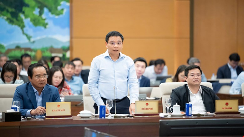 Bo truong Bo Tai chinh Nguyen Van Thang. Anh: Quochoi.vn