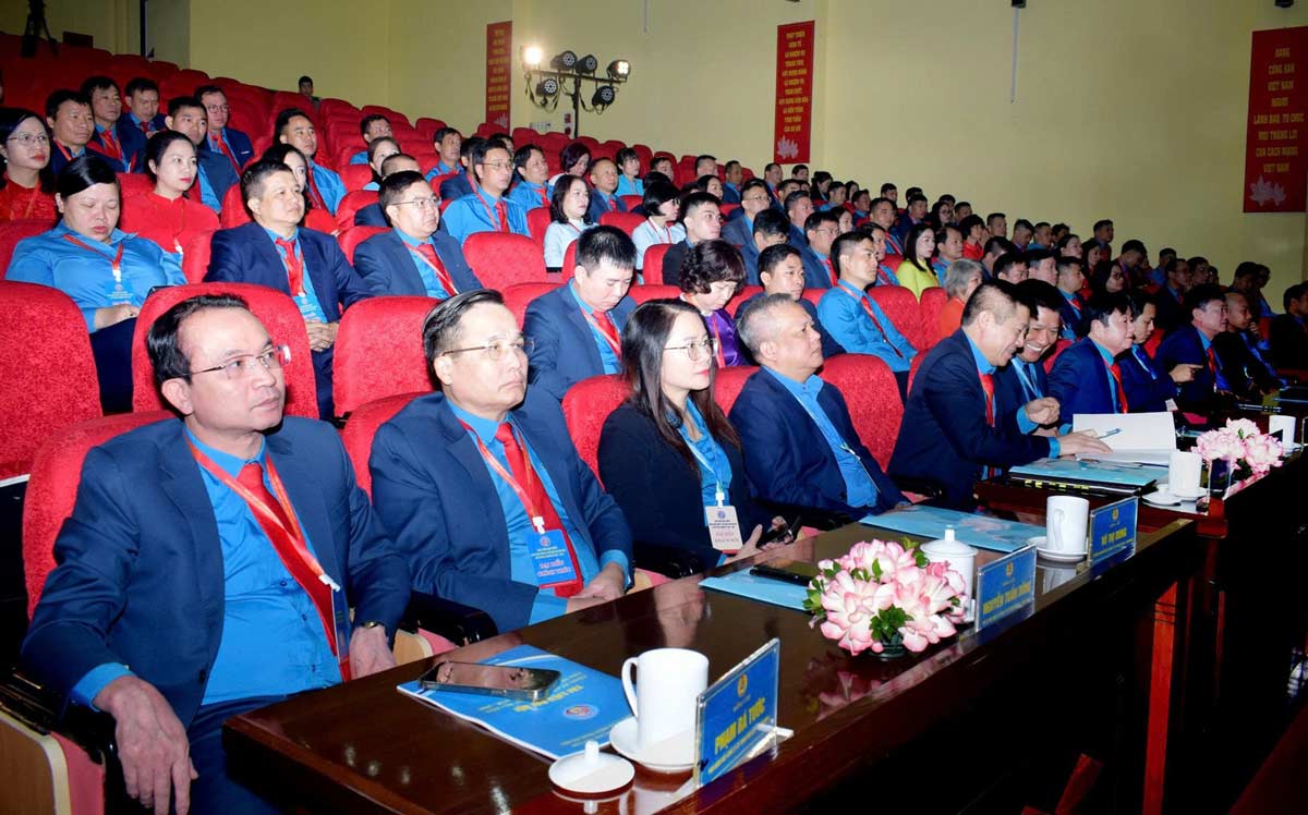 Quang canh dai hoi. Anh: Cong ty Than Nui Beo