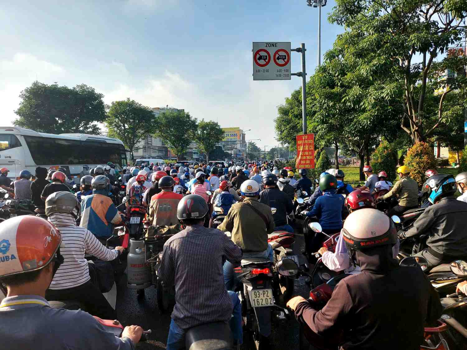 Sunny weather in the South. Photo: Minh Quan