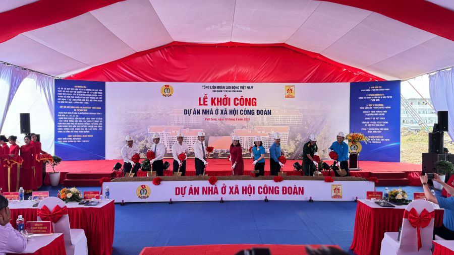 Giao Long工業団地の社会住宅プロジェクトの着工式、労働者と労働者の住宅基金の追加創出。写真:Hoang Loc