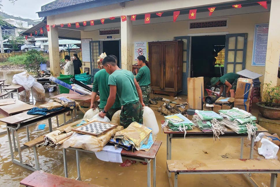 Many schools in Gia Lai province were flooded, facilities and teaching equipment were damaged. Photo: Ngoc An
