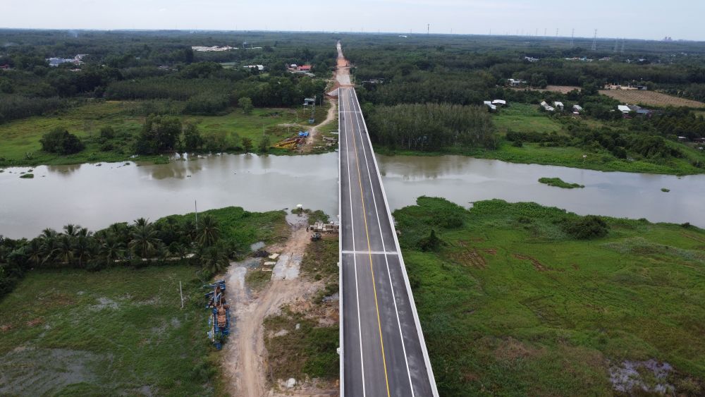 Cuoi nam 2025 se chinh thuc thong xe cay cau vuot song Sai Gon. Anh: Dinh Trong