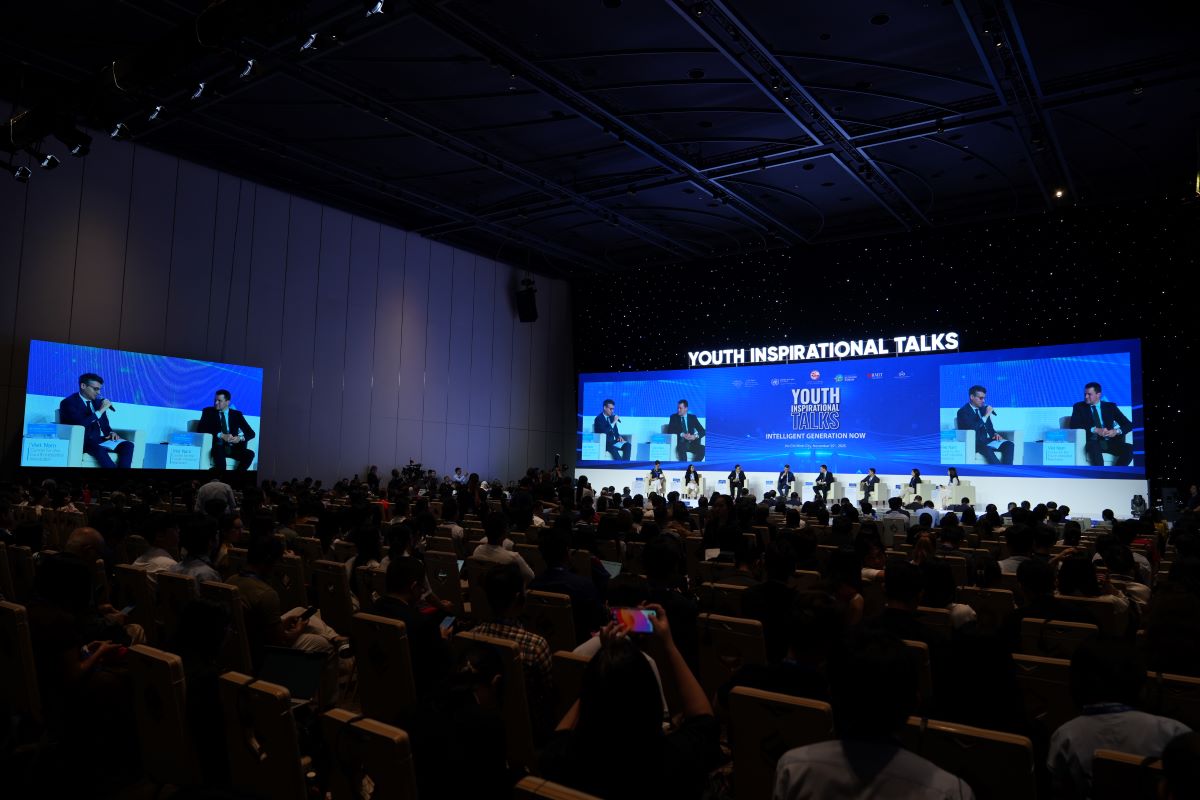 AI la chu de duoc thao luan soi noi tai Dien dan kinh te mua thu 2025. Anh: BTC