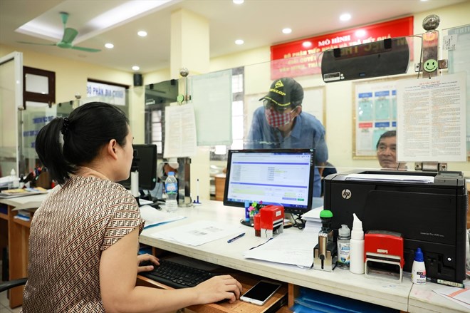 The Ministry of Home Affairs proposes a framework for commune-level leadership standards. Photo: Hai Nguyen