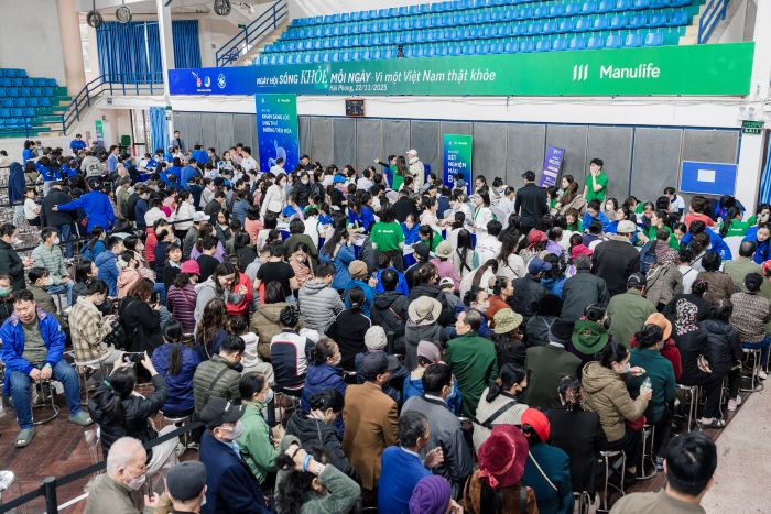 Ngay hoi “Song Khoe Moi Ngay 2025” vua duoc to chuc tai Hai Phong, mang den hon 1.000 suat kham benh mien phi cho nguoi dan dia phuong. Anh Manulife  