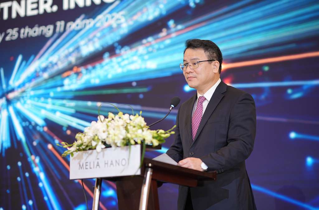 Ong Tran Quoc Phuong - Thu truong Bo Tai chinh phat bieu khai mac. Anh: Tuyet Lan